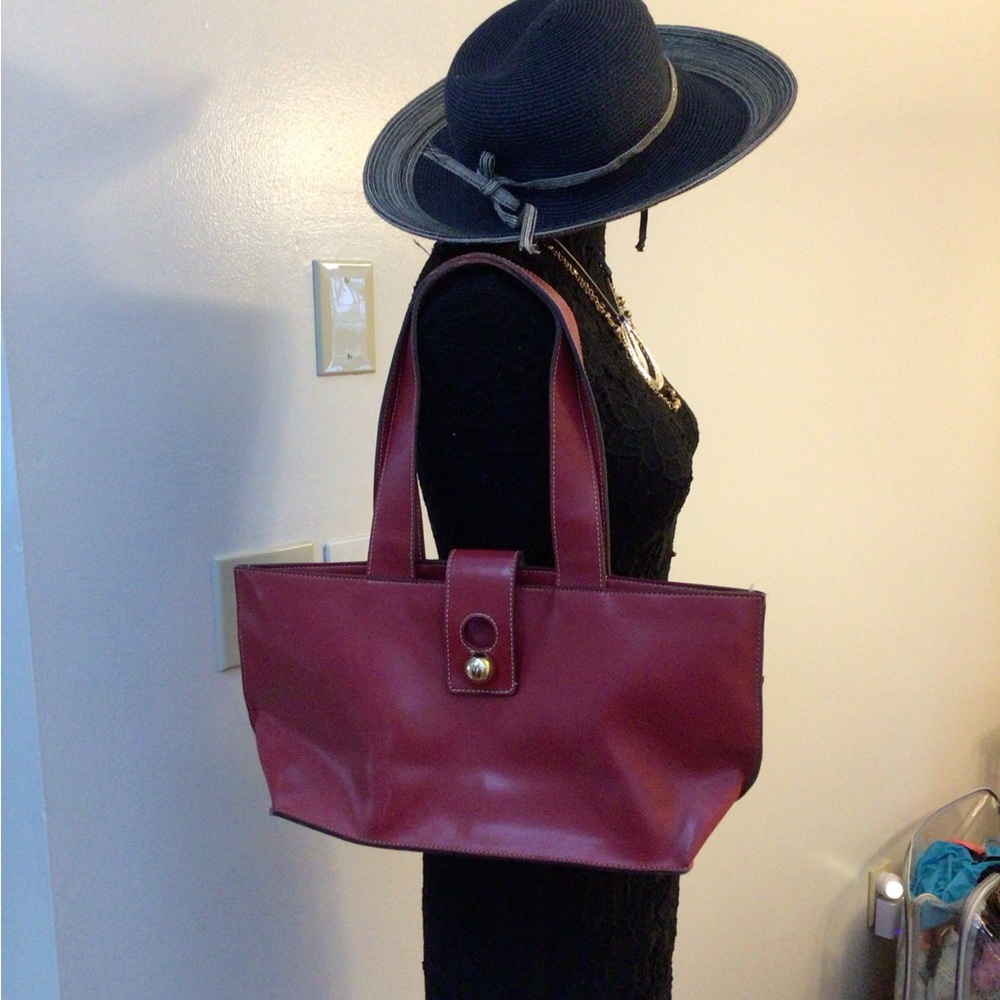 ☘️2/$10☘️Emilie M Bag Red Simulated Leather Satchel Tote Handbag